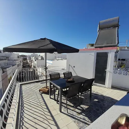Casa Rosa Rooftop Terrace Bbq Walk To Marina *